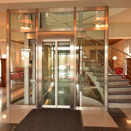 Hotel Hradna Brana Bratislava Eksteriør bilde